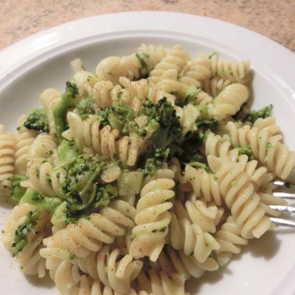 ブロッコリーとアンチョビのパスタ