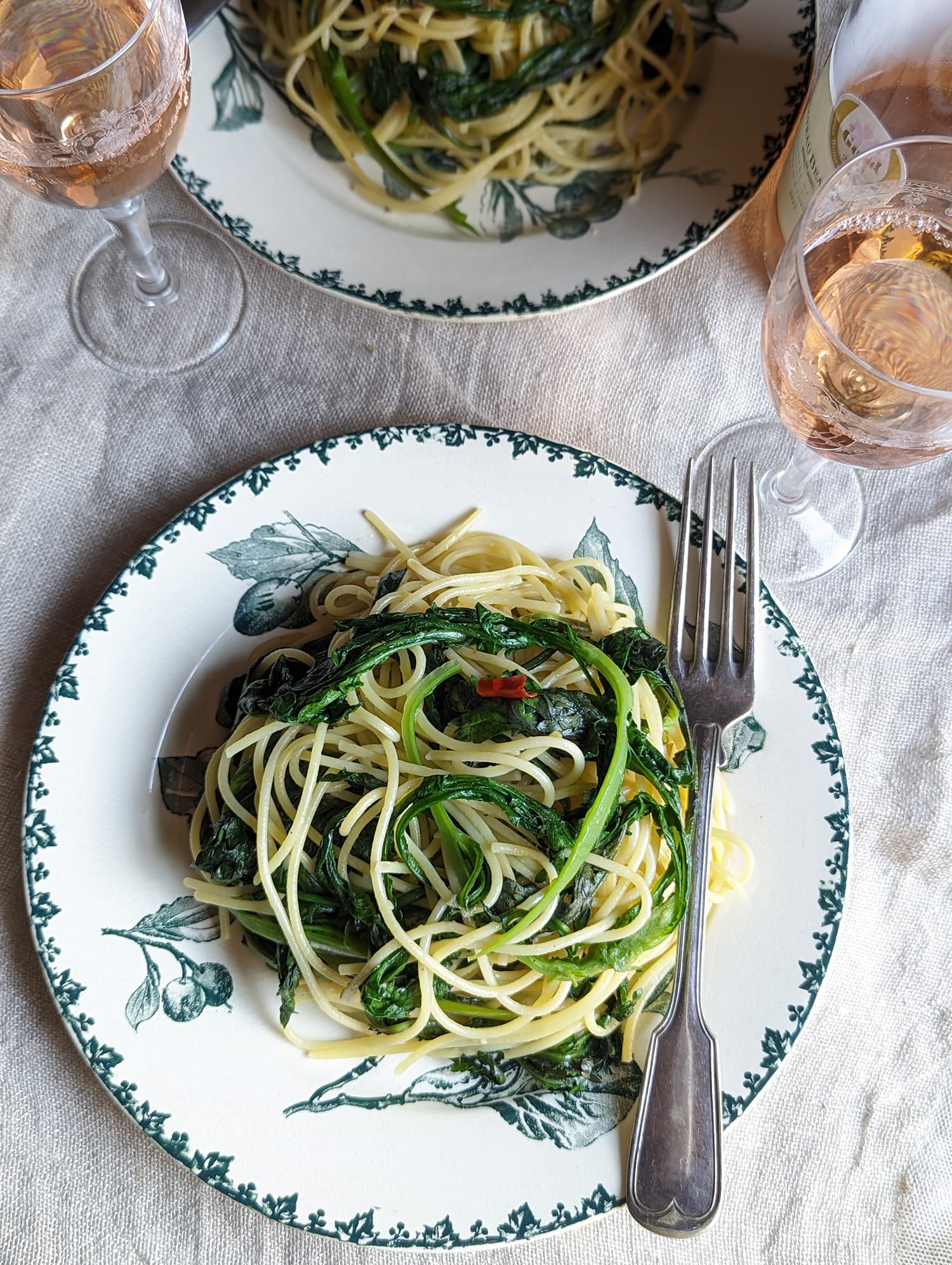 春菊のペペロンチーノ - イタリア食材ベリッシモ MAGAZINE