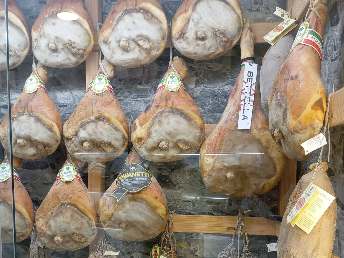 エミリア街道をゆく④生ハムの聖地パルマ