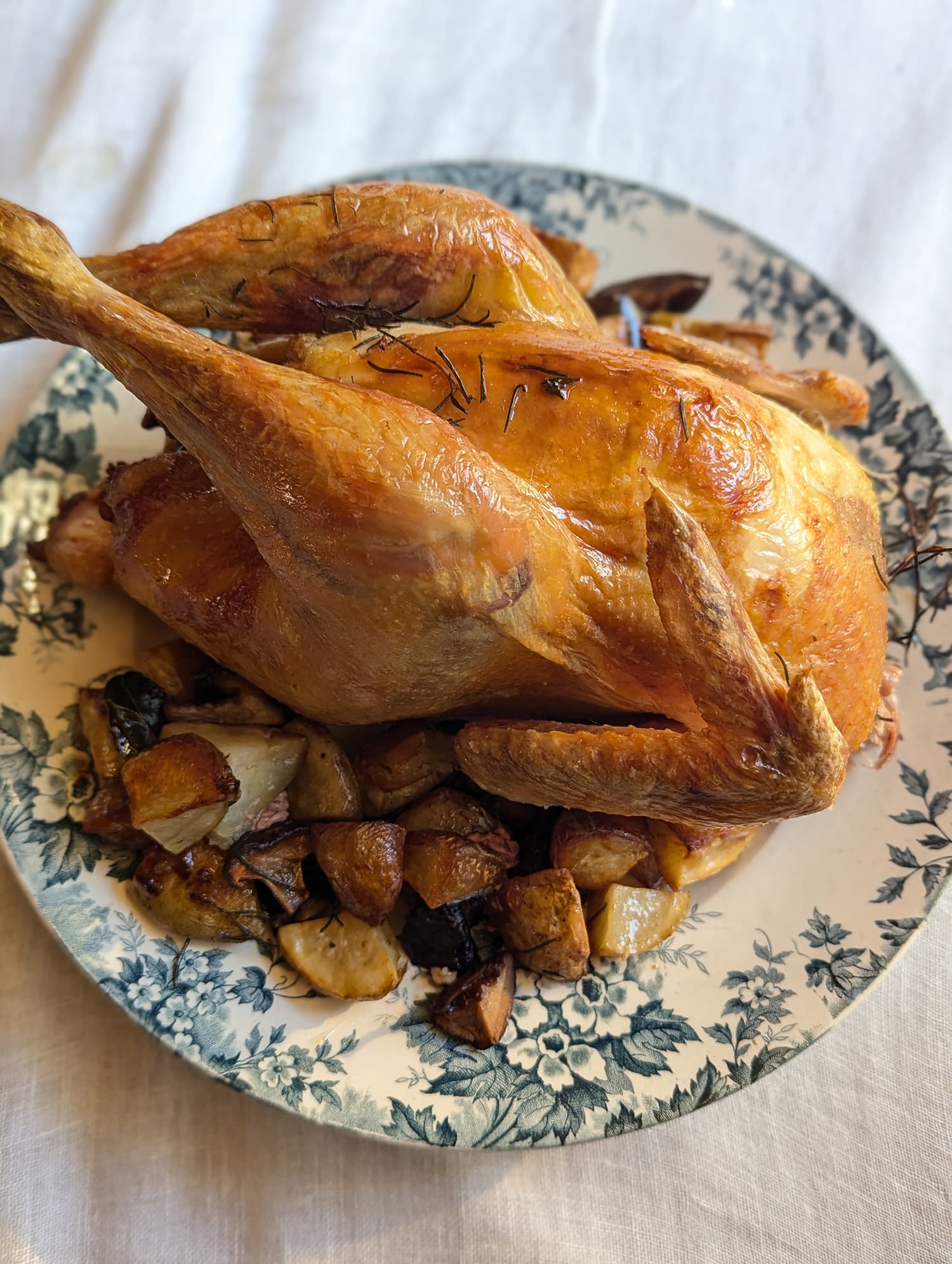 骨付きもも肉のグリル
