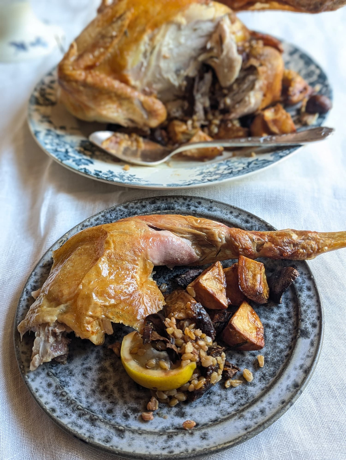 骨付きもも肉のグリル