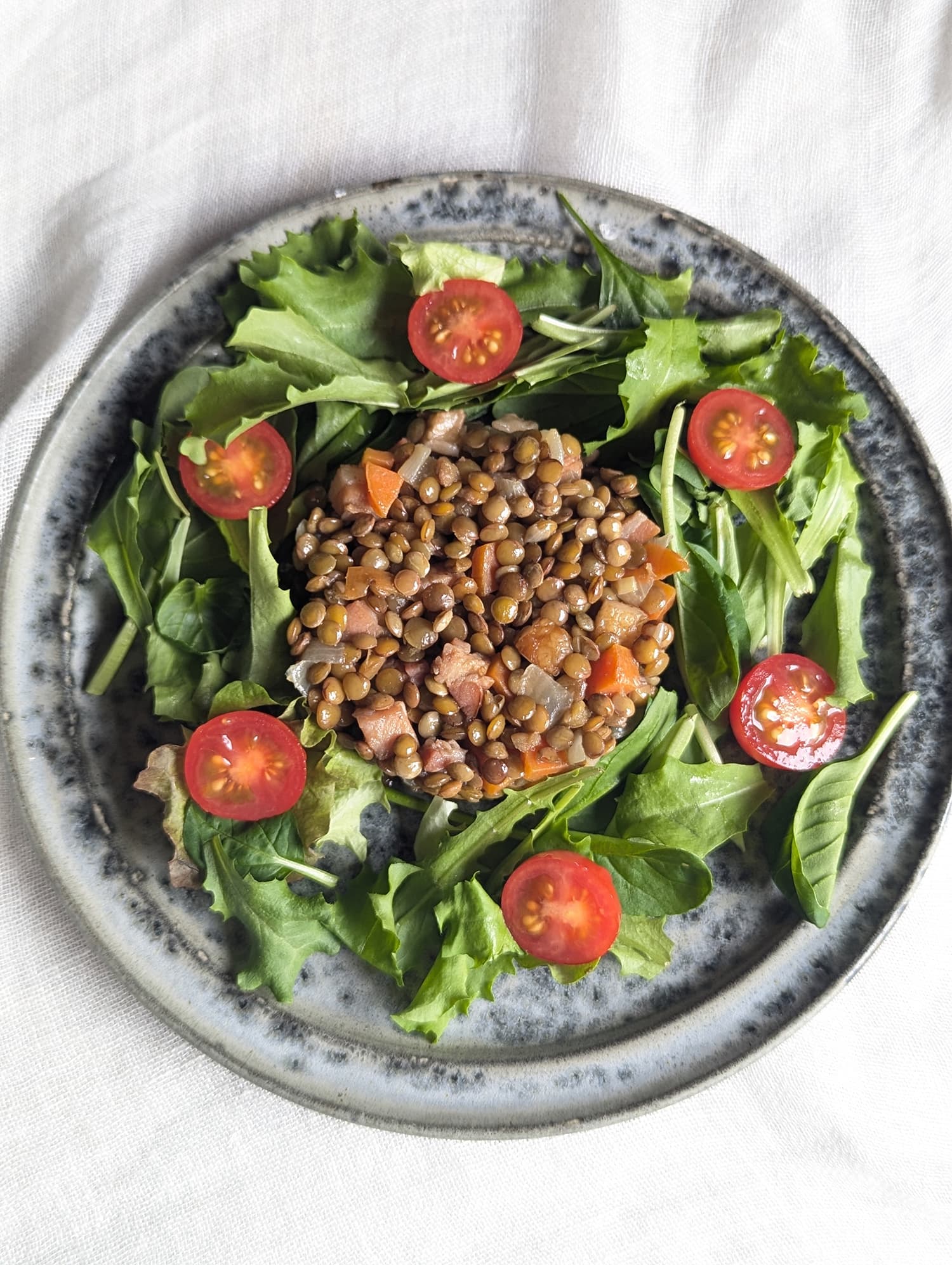 レンズ豆のリースサラダ